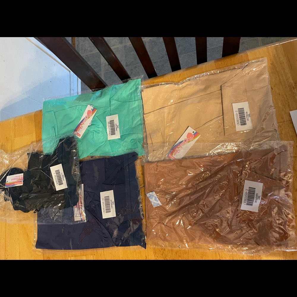 5 pairs of Cheek Boss briefs